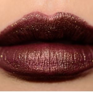 💌CONSPIRACY Urban Decay DISCONTINUED Vice Metallized Liquid Lipstick NWT